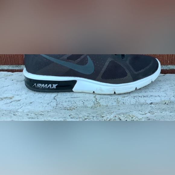 Nike Air Max Black Women’s Size 7 - Picture 2 of 6